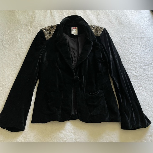 Yoana Baraschi Jackets & Blazers - Yoana Baraschi Blazer with embellished shoulders